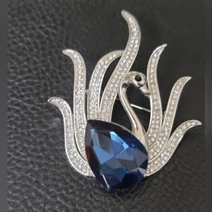 Swan Brooch, Blue & Clear Rhinestones- NWOT